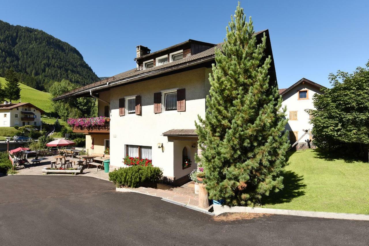 Hotel Garni Vanadis 오르띠세이 외부 사진